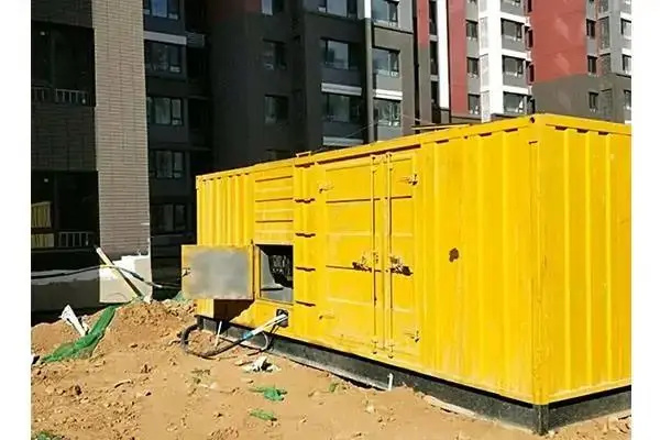 邻水发电机租赁中燃油压力过低会对发动机的哪些部件造成损坏？