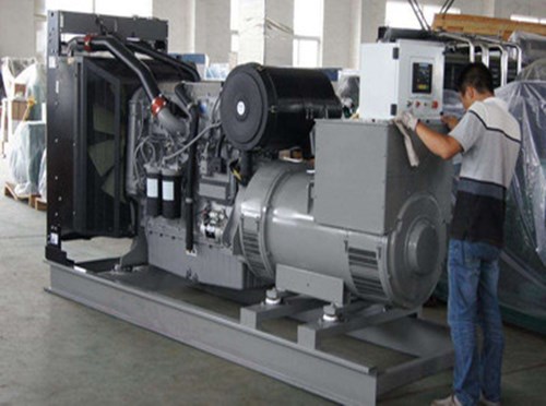 邻水柴油发电机空气滤清器堵塞会对发电机组产生哪些影响？