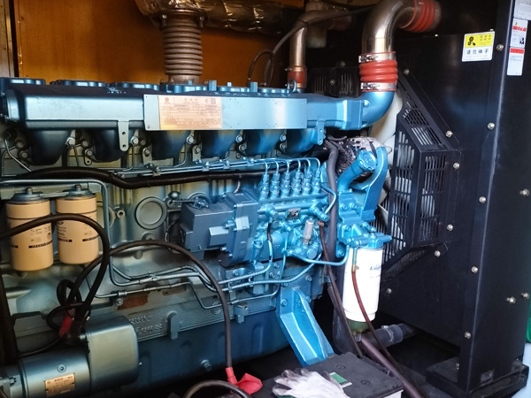 邻水磷酸铁锂蓄电池的使用寿命与哪些因素有关？